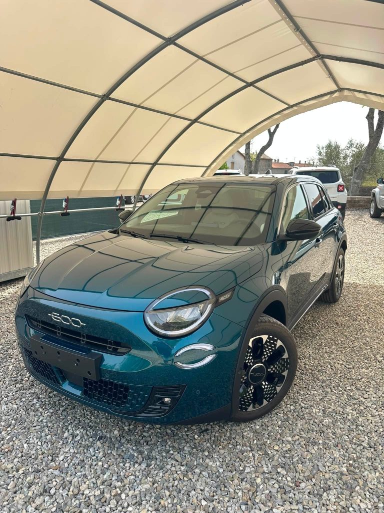 Fiat 600 1.2 hybrid La Prima II 110cv